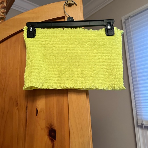 Zenana Smocked Tube Top and Jogger Pants Set - NWOT - Picture 4 of 7